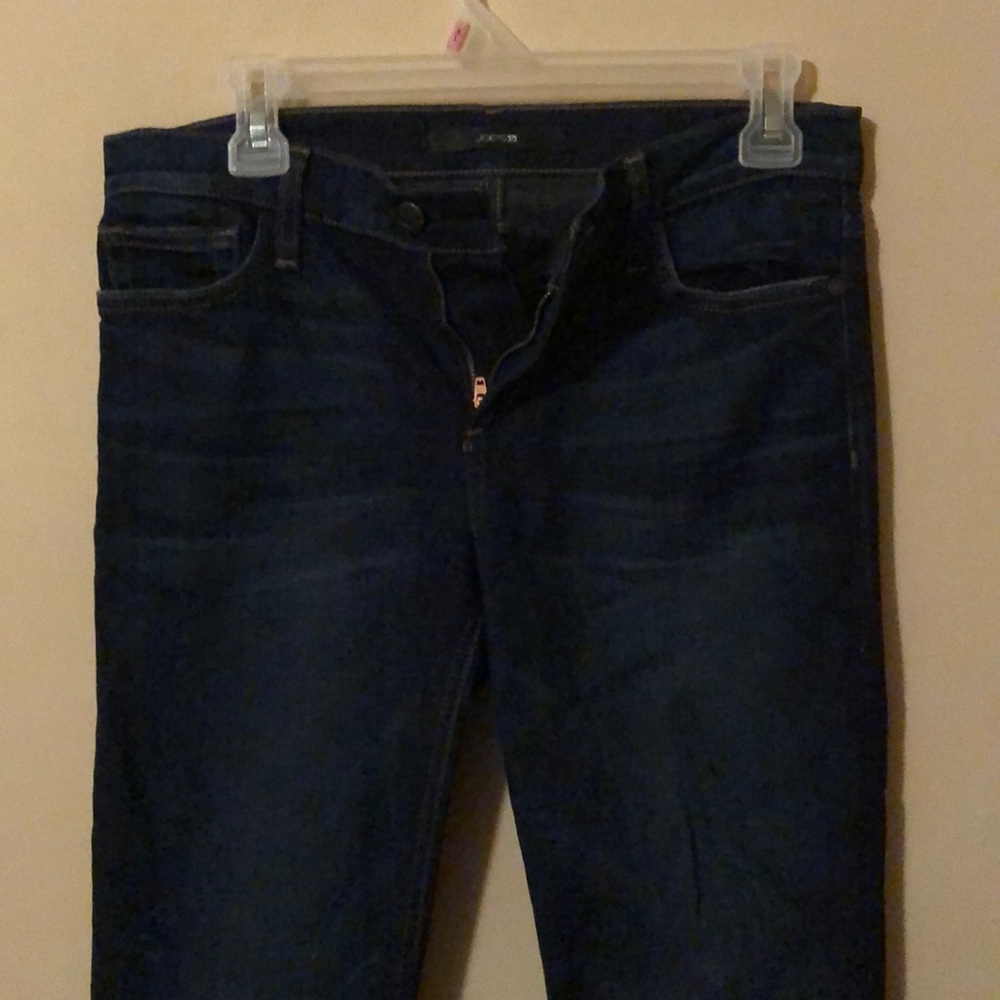 Joes Jeans, Straight leg fit